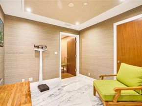 19667 Turnberry Way 7B, Aventura FL 33180