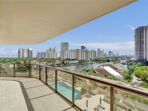 19667 Turnberry Way 7B, Aventura FL 33180