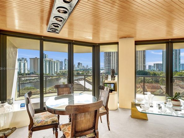 19667 Turnberry Way 7B, Aventura FL 33180