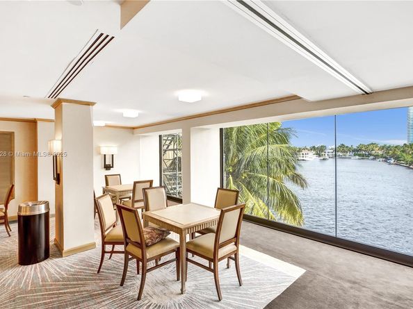 19667 Turnberry Way 7B, Aventura FL 33180