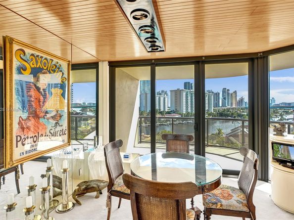 19667 Turnberry Way 7B, Aventura FL 33180