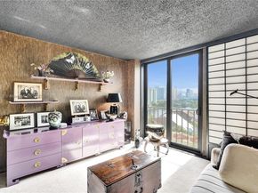 19667 Turnberry Way 7B, Aventura FL 33180