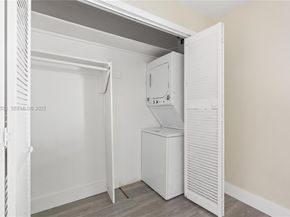 2312 Van Buren St 1, Hollywood FL 33020