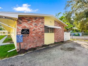 2312 Van Buren St 1, Hollywood FL 33020
