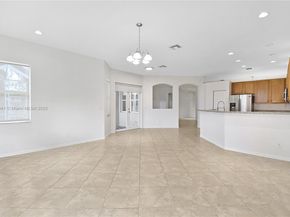 4339 W Whitewater Ave, Weston FL 33332