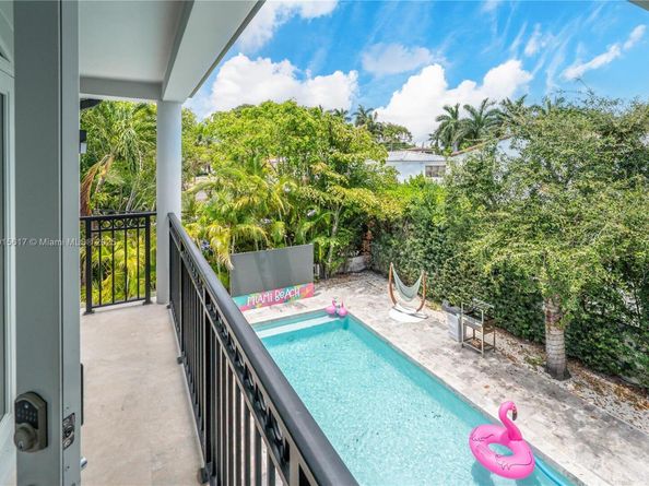 5978 Alton Rd, Miami Beach FL 33140