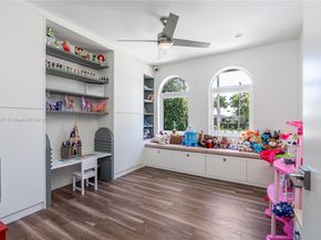 5978 Alton Rd, Miami Beach FL 33140