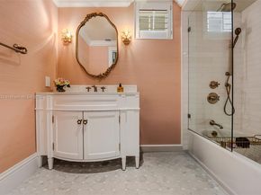 618 Valencia Ave 101, Coral Gables FL 33134