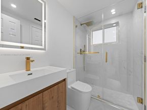 8101 Camino Real C320, Miami FL 33143
