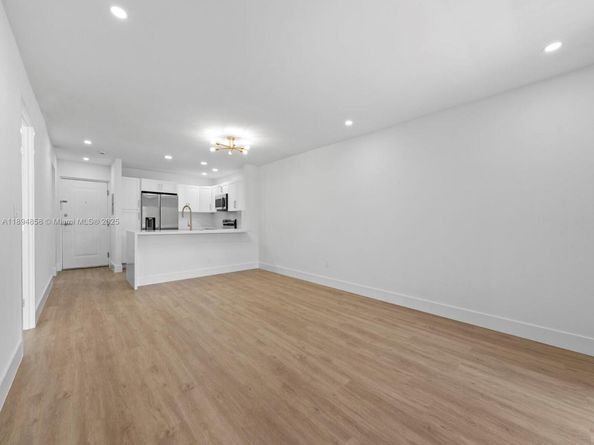 8101 Camino Real C320, Miami FL 33143