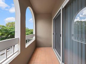 8101 Camino Real C320, Miami FL 33143