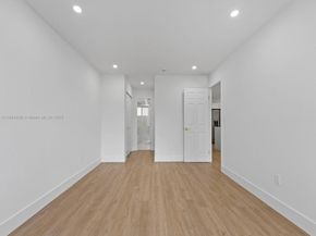 8101 Camino Real C320, Miami FL 33143