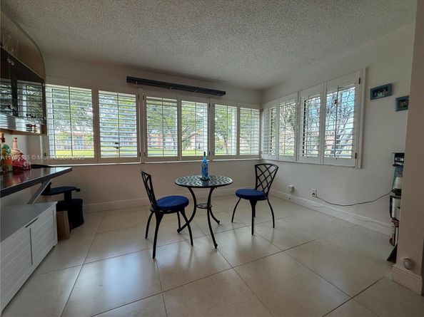 9741 Sunrise Lakes Blvd 107, Sunrise FL 33322