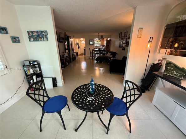 9741 Sunrise Lakes Blvd 107, Sunrise FL 33322