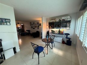 9741 Sunrise Lakes Blvd 107, Sunrise FL 33322