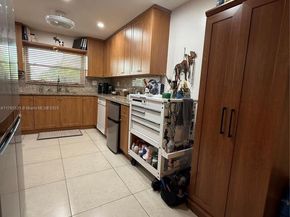 9741 Sunrise Lakes Blvd 107, Sunrise FL 33322