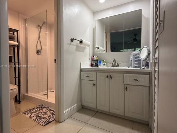 9741 Sunrise Lakes Blvd 107, Sunrise FL 33322