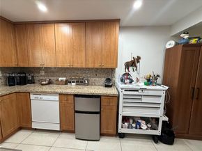 9741 Sunrise Lakes Blvd 107, Sunrise FL 33322