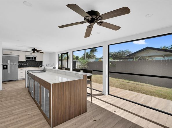 14970 Leisure Dr, Homestead FL 33033