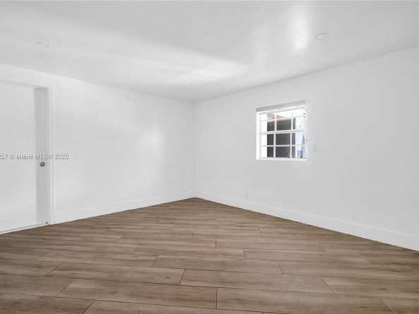 14970 Leisure Dr, Homestead FL 33033