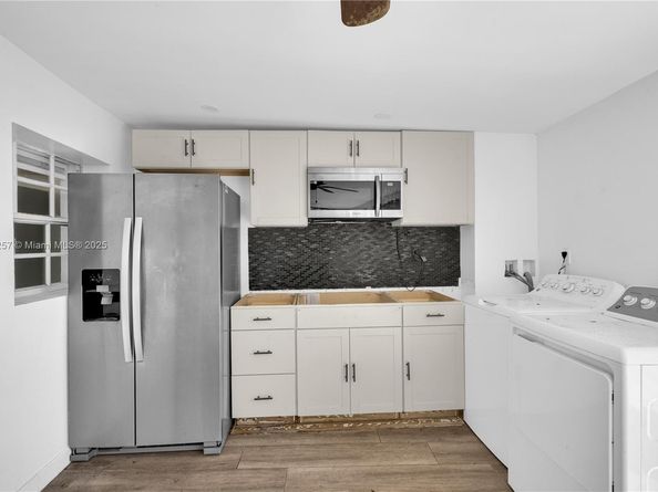 14970 Leisure Dr, Homestead FL 33033