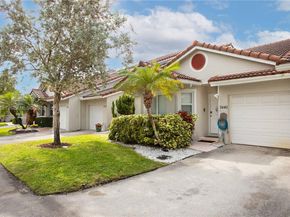 7440 Pinewalk Dr S, Margate FL 33063