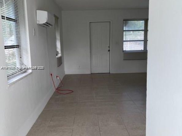 2601 SW 5th St, Fort Lauderdale FL 33312