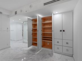19195 Mystic Pointe Dr 2707, Aventura FL 33180