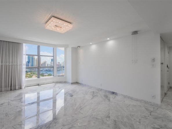 19195 Mystic Pointe Dr 2707, Aventura FL 33180