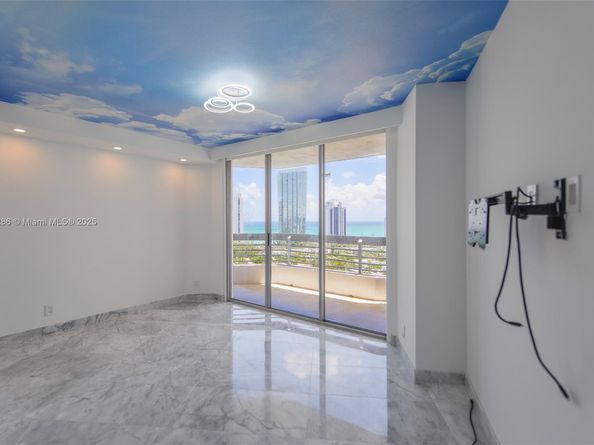 19195 Mystic Pointe Dr 2707, Aventura FL 33180