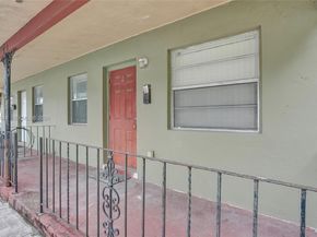724 NW 6th St, Hallandale Beach FL 33009