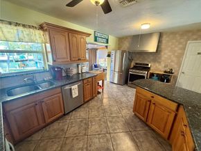 201 SE 3rd Ave, Pompano Beach FL 33060