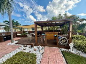 201 SE 3rd Ave, Pompano Beach FL 33060