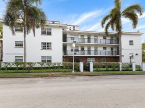 318 Majorca Ave 203, Coral Gables FL 33134