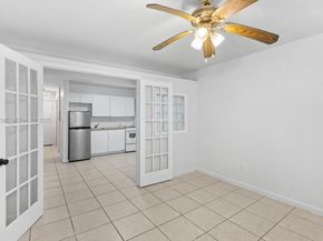 318 Majorca Ave 203, Coral Gables FL 33134