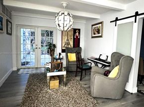 8290 Sunset Dr, Miami FL 33143