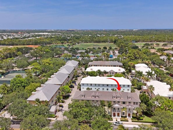 4123 Parkside Dr, Jupiter FL 33458