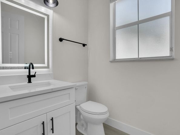 4123 Parkside Dr, Jupiter FL 33458