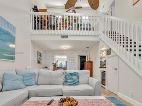390 SE 2nd Ave J3, Deerfield Beach FL 33441