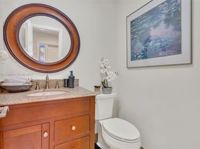 390 SE 2nd Ave J3, Deerfield Beach FL 33441