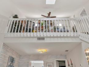 390 SE 2nd Ave J3, Deerfield Beach FL 33441
