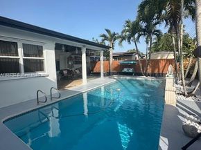 300 NW 77th Way, Pembroke Pines FL 33024