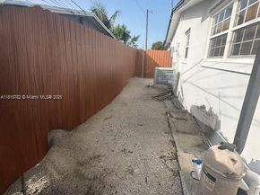 300 NW 77th Way, Pembroke Pines FL 33024