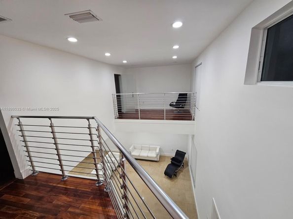 5754 NW 98th Ave, Doral FL 33178