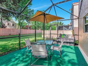 10948 NW 12th Ct, Plantation FL 33322