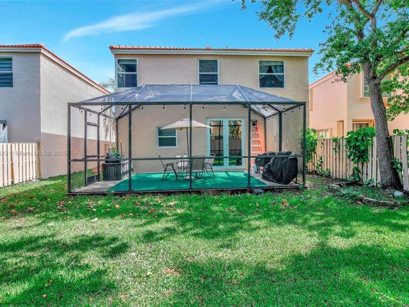 10948 NW 12th Ct, Plantation FL 33322