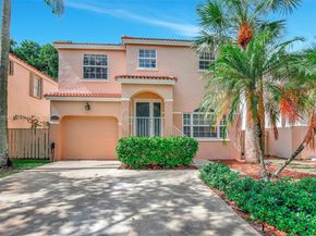 10948 NW 12th Ct, Plantation FL 33322