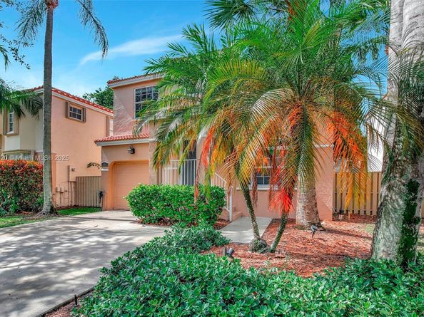 10948 NW 12th Ct, Plantation FL 33322