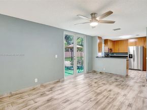 10948 NW 12th Ct, Plantation FL 33322