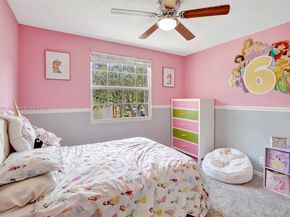 10948 NW 12th Ct, Plantation FL 33322